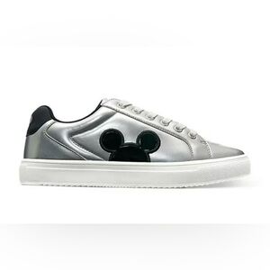 Disney Ladies Mickey Mouse Court Sneaker NIB size 9.